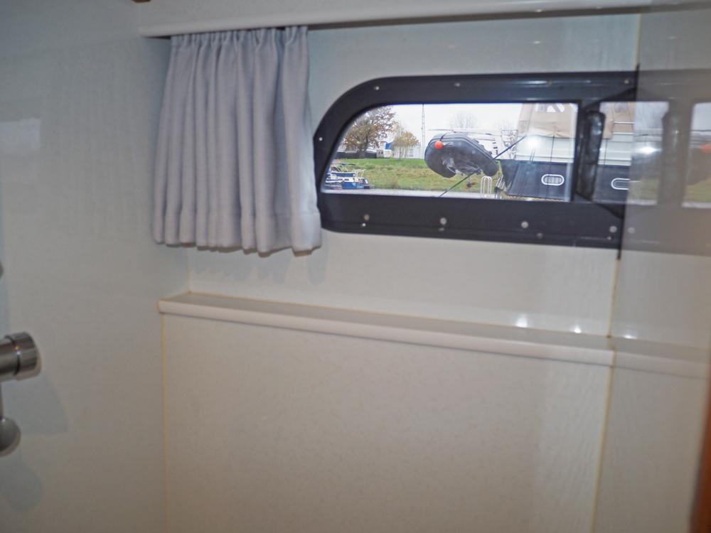 Aft cabin, Accommodation